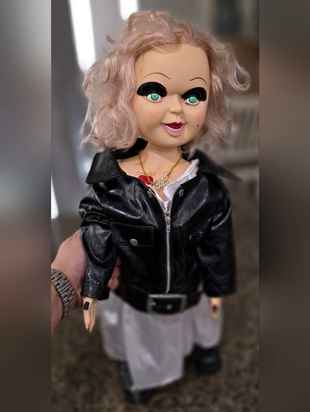 Universal Studios Vintage Bride of Chucky Tiffany doll 24" Officially licensed